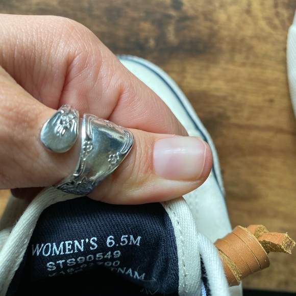 Shoes - Picture 3 of 3